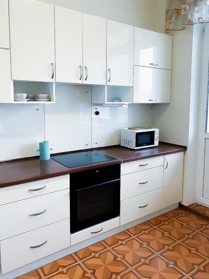 Rent Kiev Apartment 2 min metro Chernihivska Exterior foto