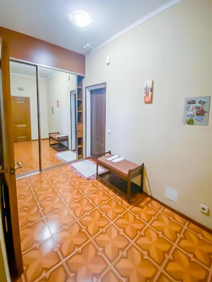 Rent Kiev Apartment 2 min metro Chernihivska Exterior foto